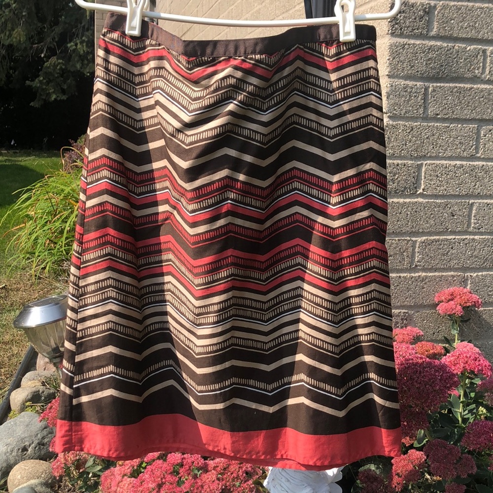 Loft cotton lined dessert colored skirt